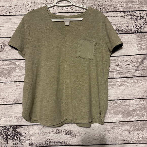 Chico's Tops - Chico’s zenergy Sage Green V-Neck Pocket Tee Size 3 (US 16–18)